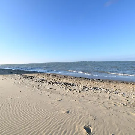 2 A 12 Personnes La Cote D'argent A Pied شقة *