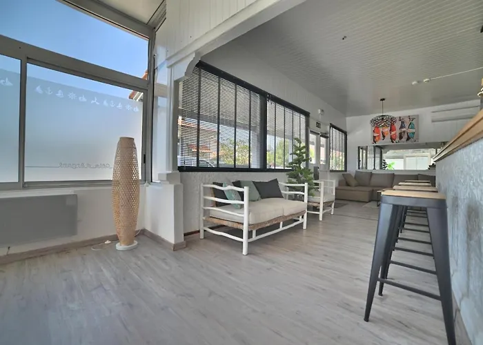 2 A 12 Personnes La Cote D'argent A Pied Apartment